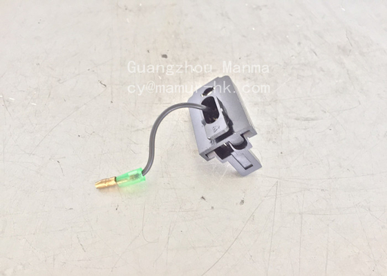 Door Light Switch ISUZU Truck Parts For NHR JMC CARRYING 373820001A
